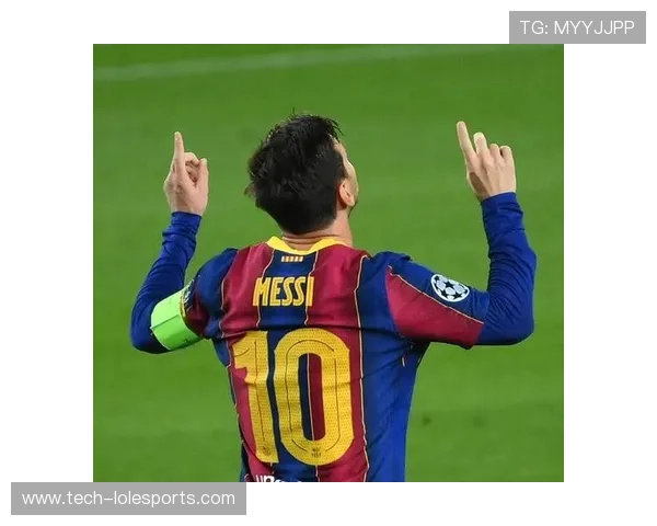 足球史上第一位传奇球星的诞生与他对全球足球运动的深远影响