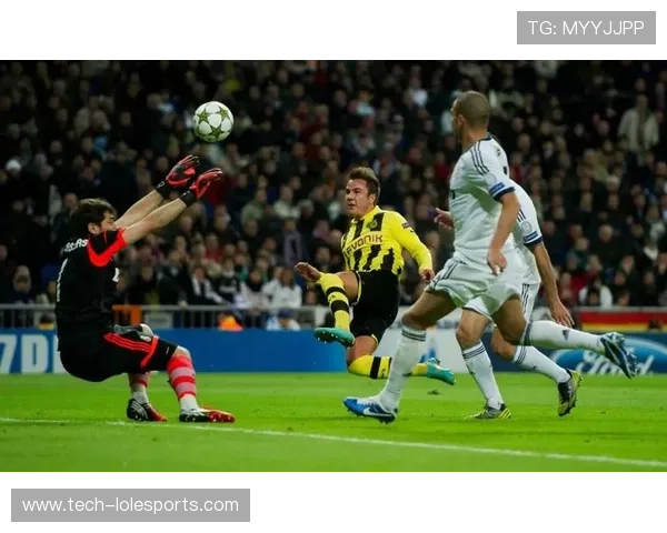 足球场上球星声音的背后故事与他们的激情时刻解析