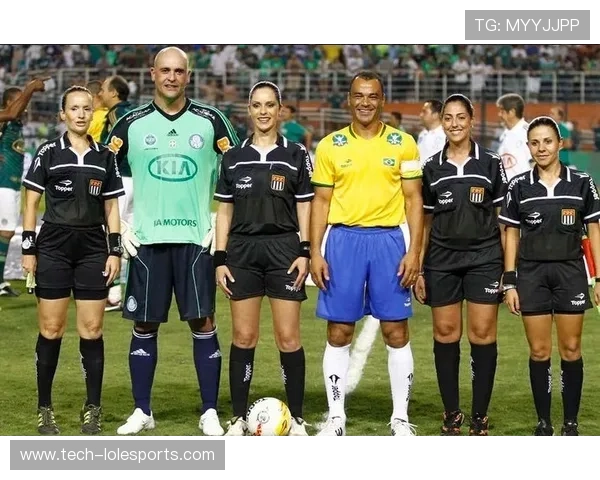 足球球星如何通过兼职赚取额外收入并拓展个人品牌价值 足球球星如何通过兼职赚取额外收入并拓展个人品牌价值