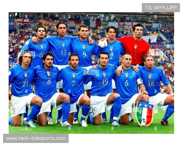 足球迷热爱之旅 全球球星精彩瞬间与激情赛场回顾视频合集 足球迷热爱之旅 全球球星精彩瞬间与激情赛场回顾视频合集